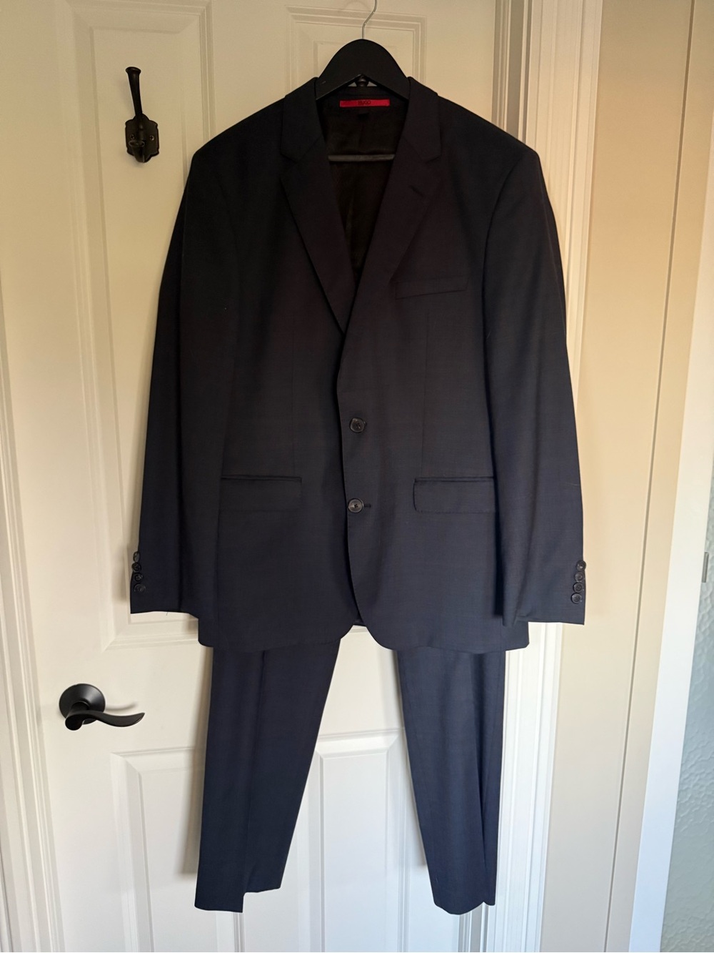 HUGO BOSS HUGO Super 100 Virgin Wool Navy Suit 40R